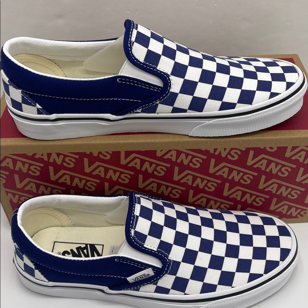 Vans WMNS Classic Slip-On
Color Theory Checkerboard
VN000BVZBYM Sneakers Beacon - Picture 3 of 16